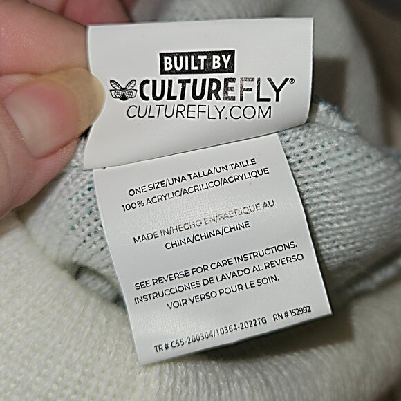 Animal Crossing New Horizons Culturefly Beanie Hat 2022 Nintendo NWT - Picture 6 of 6